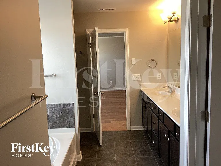 3332 Almar Knot Dr — Photo 10
