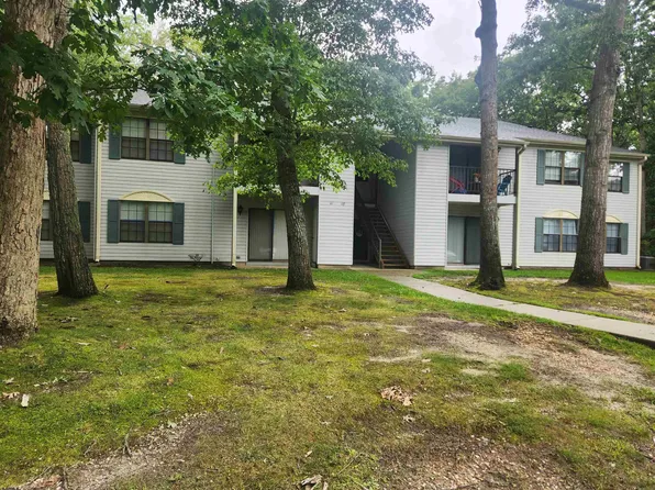 46 Liberty Ct #46, Absecon, NJ 08205