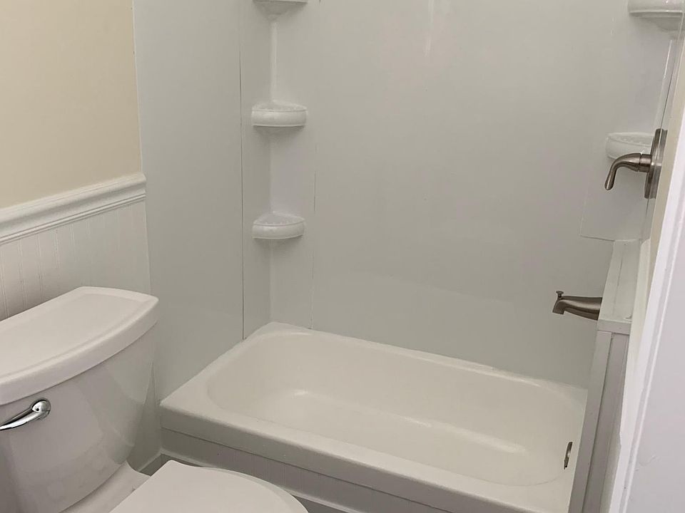 2nd image of 36-36 Cambridge Ave
