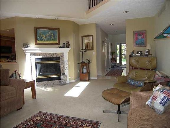 2nd image of 1076 Hillsboro Cove Cir