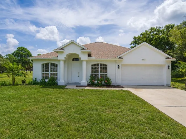 8780 97th Ave, Vero Beach, FL 32967