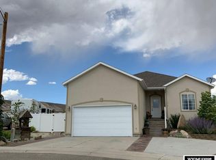 3417 Sherwood Ct, Rock Springs, WY 82901