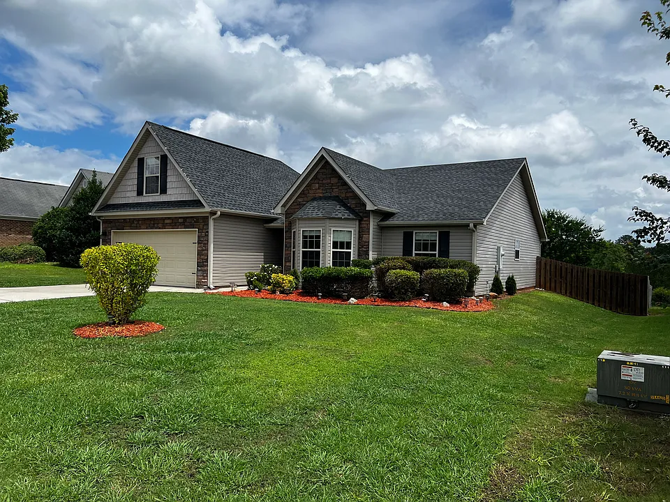116 Oakwood Dr