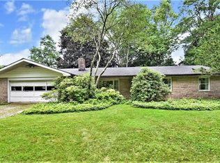 6145 Weaversville Rd, Bethlehem, PA 18017