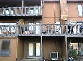 3rd image of 548D Fleetwood Dr