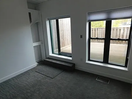 1 bed, 1.0 bath, $2,500 — Photo 2