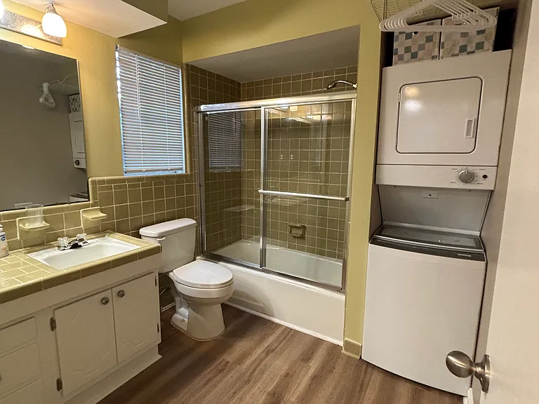2053 Montreat Cir #C — Photo 7