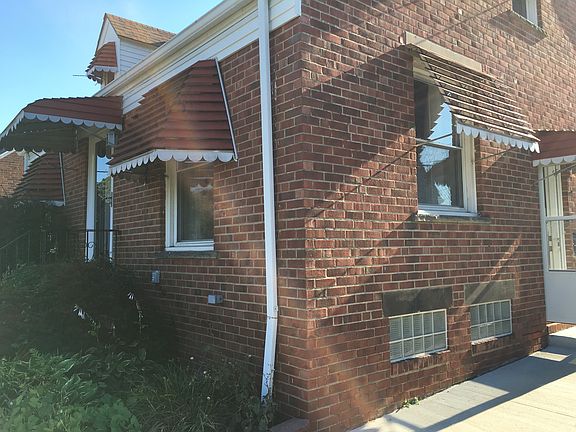 2nd image of 4310 Newberry Dr