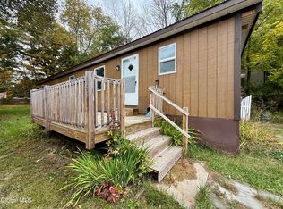 35 Burdick Avenue, Warrensburg, NY 12885