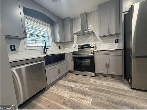 4th image of 5505 Park Pl S