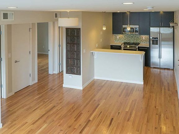 Open floor plan with Chef's kitchen