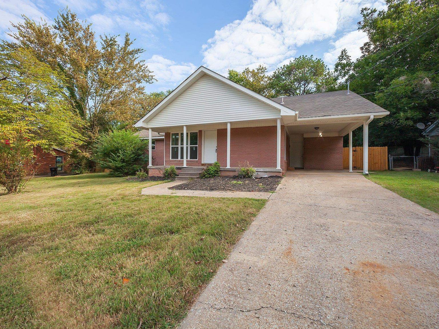 1504 Lewis Ave, Dyersburg, TN 38024 MLS 234193 Zillow