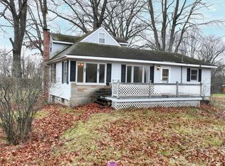 5726 E Rose City Rd, Lupton, MI 48635