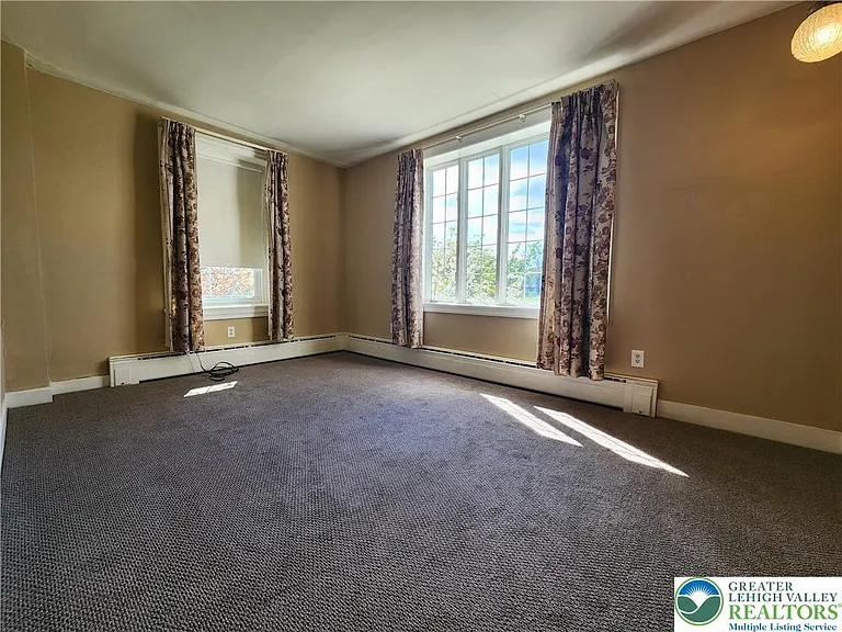 4939 Indian Creek Rd — Photo 15
