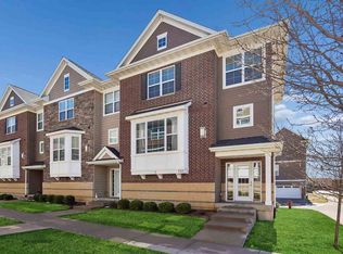 330 Clark Dr APT 3, Coralville, IA 52241