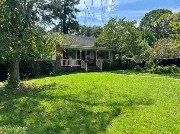 215 W 14th Street, Washington, NC 27889