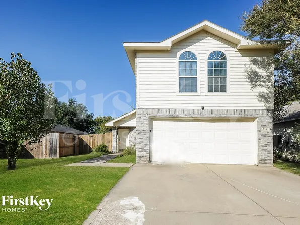 729 Pace Dr, Denton, TX 76209