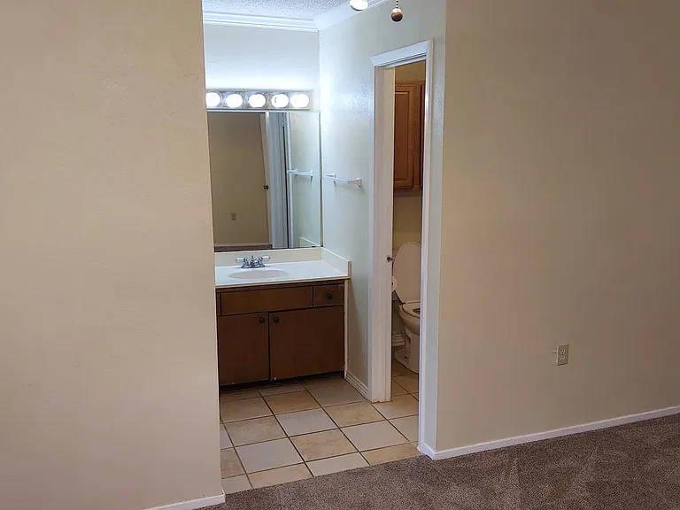 14002 Harbor Dr — Photo 13
