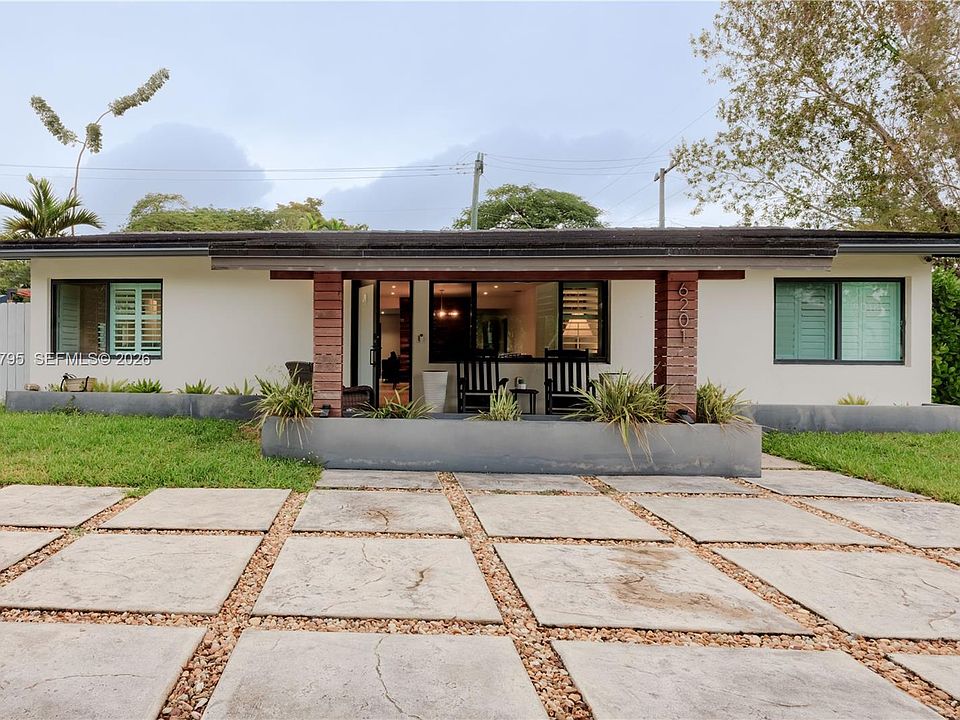 1st image of 6201 SW 36th St