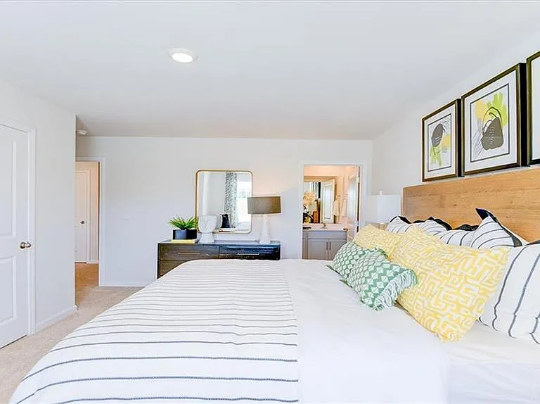 1408 Maltese Ln — Photo 10