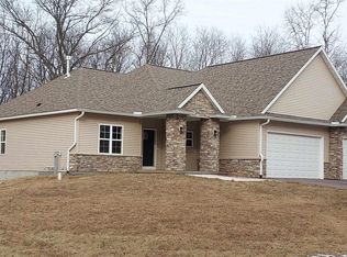 232 Golliher Ct, Westfield, WI 53964