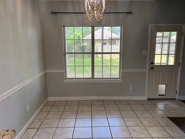 964 Wildwood Ave — Photo 17