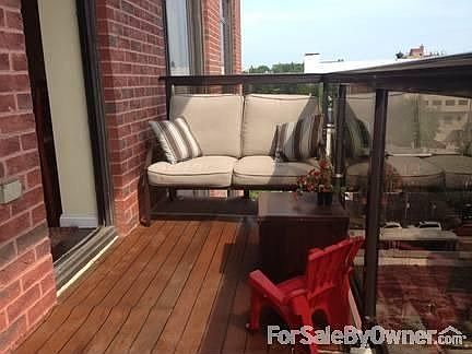 4th image of 162 16th St APT 8A