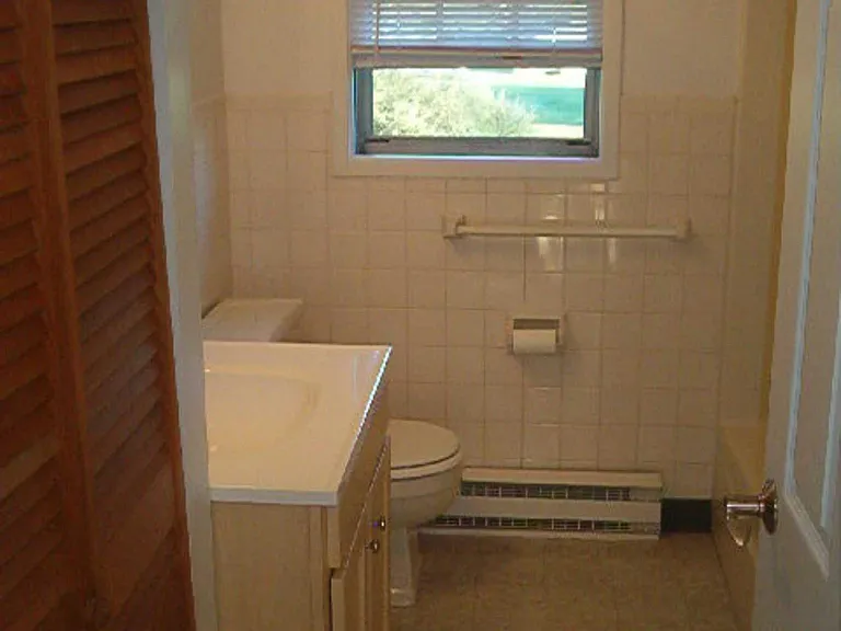 37 Ernest Ave #10 — Photo 3