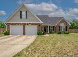 193 Corsegan Rd, Fayetteville, NC 28306