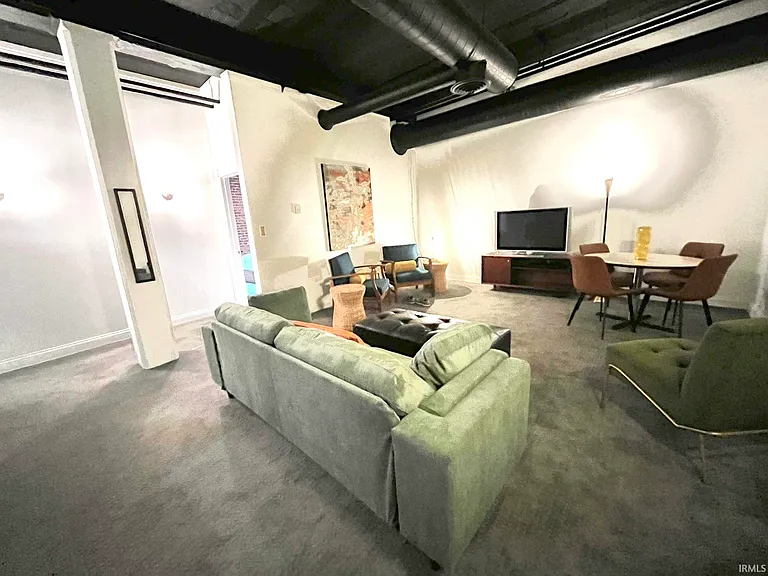 915 Main St #601 — Photo 5