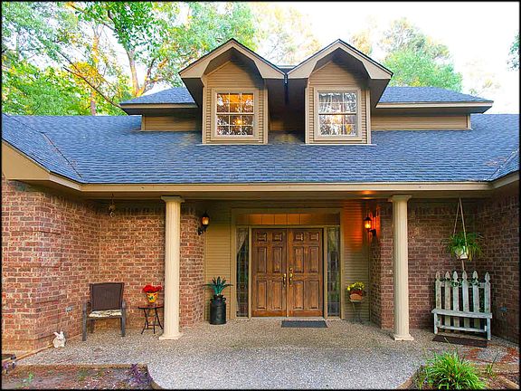 3rd image of 19441 Lakeshore Dr