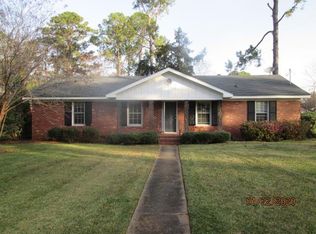 2615 Whispering Pines Rd, Albany, GA 31707