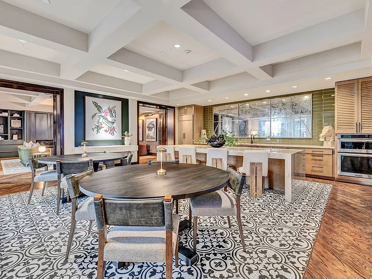 A contemporary space for leisure and connection.