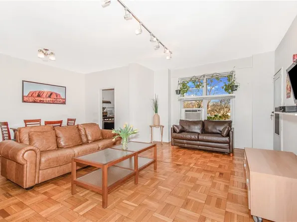750 Kappock Street #108, Bronx, NY 10463