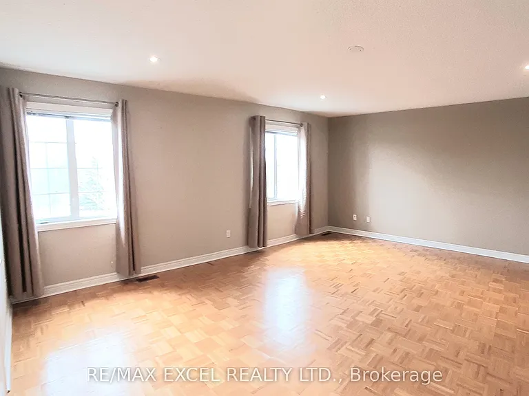 131 Cynthia Jean St — Photo 14