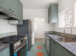 Emmet Terrace Triplex, Los Angeles, CA 90068
