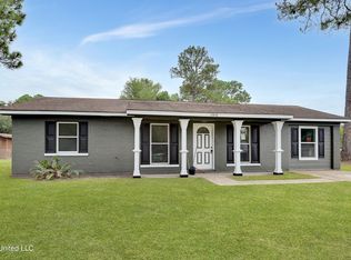 2918 Garden Dale Ave, Gautier, MS 39553