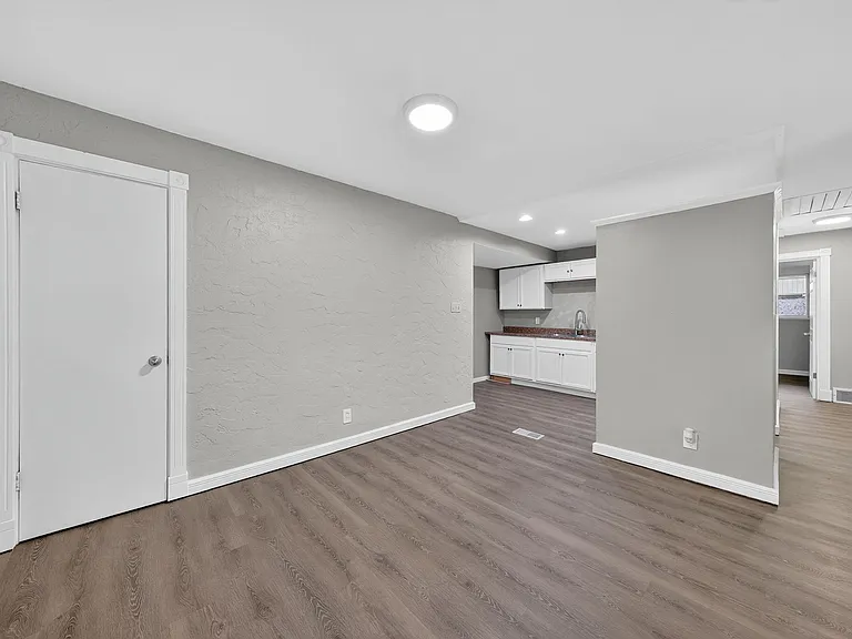 120 McAlpine Dr — Photo 11