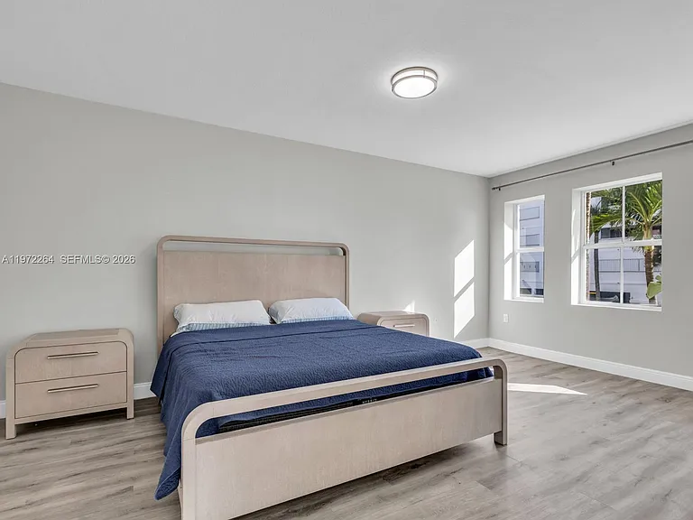 2051 SE 3rd St #Townhouse 11 — Photo 33