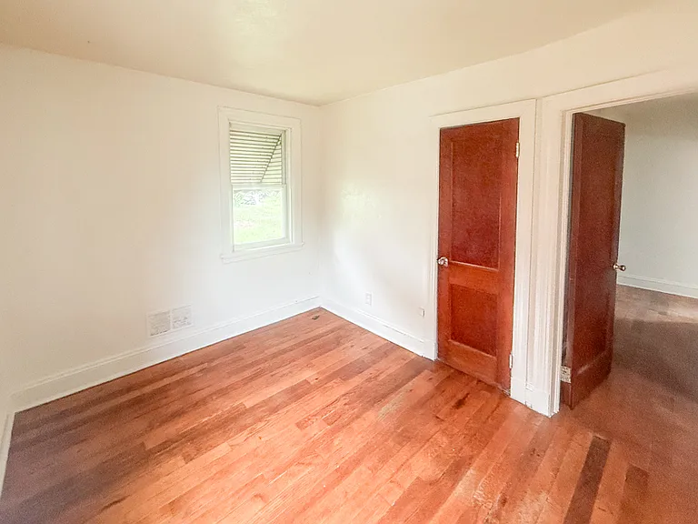 108 E Roanoke St — Photo 9