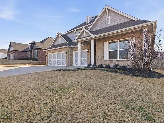 3rd image of 1507 E Jasper Pl