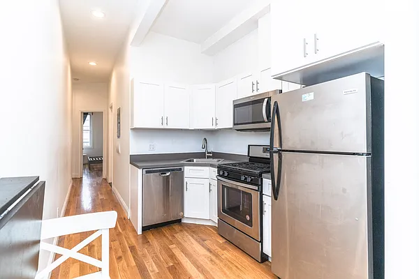 Rented by MySpaceNYC | media 1