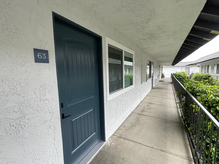 1221 E Beechwood St #2B — Photo 14