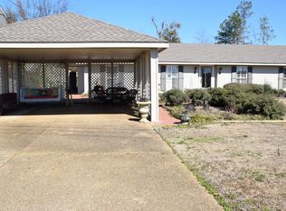 906 Lynn Cir, Tupelo, MS 38804