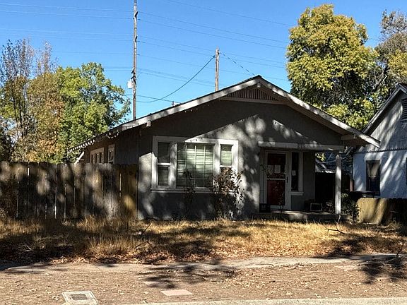 3rd image of 301 Maynell Ave