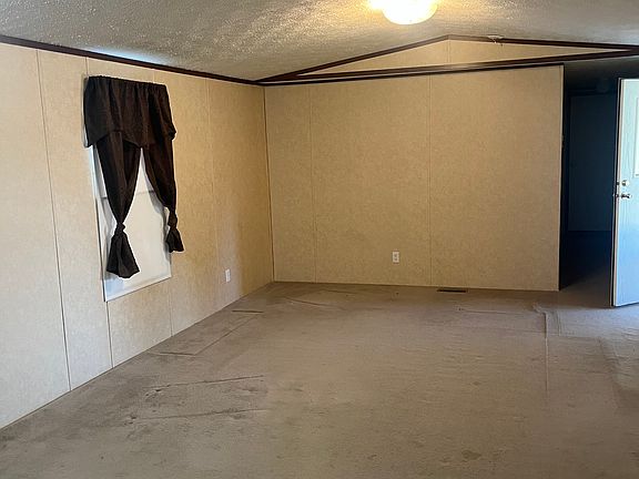 5th image of 7370 Goodman Ln