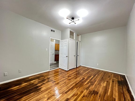 2nd image of 805 Broadway APT 25