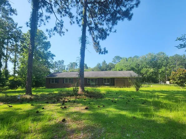 562 Old State Hwy #50, Sylvester, GA 31791