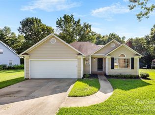 2109 Clover Bend Dr, Monroe, NC 28110