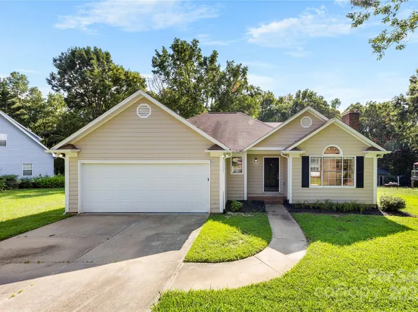2109 Clover Bend Dr, Monroe, NC 28110